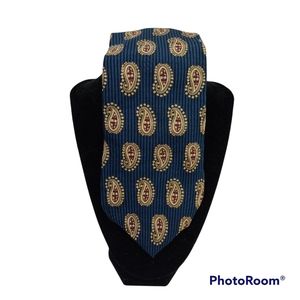 Etienne Aigner 100% Silk Men's Paisley Tie